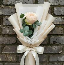 Букет цветов из:  Розы #REPLACE_PRED# Шишовке