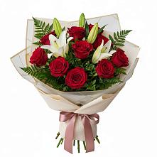 Букет цветов из:  Лилии и Розы в Шишовке