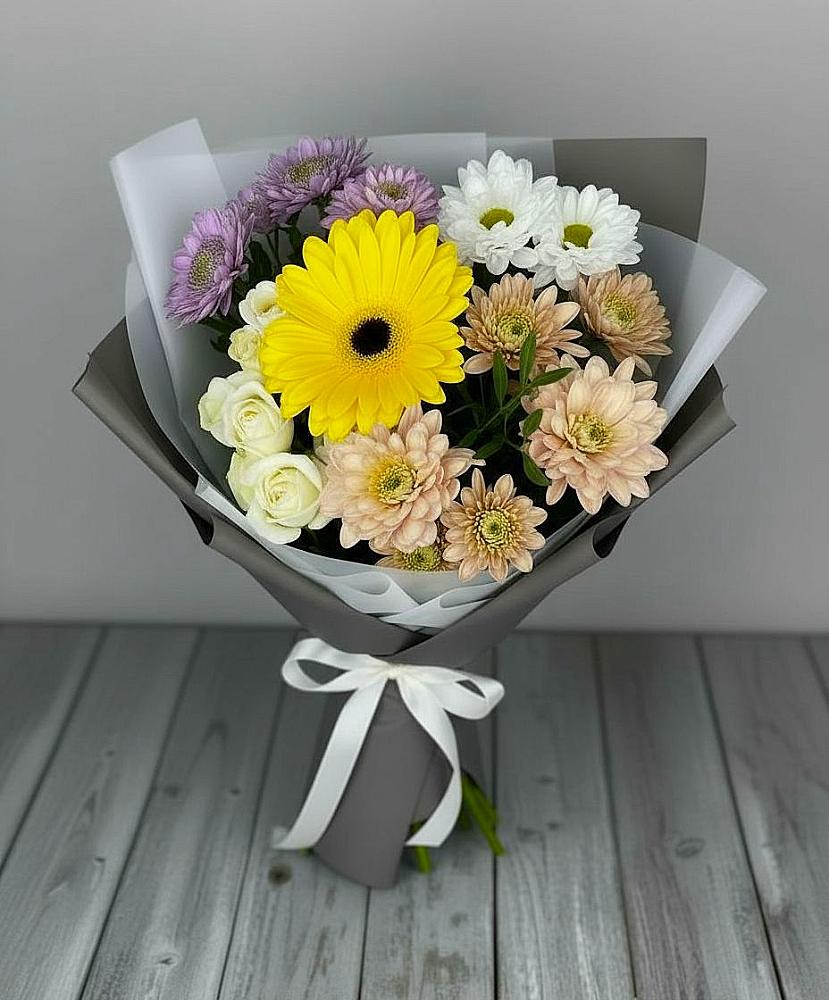Букет цветов из: Розы, Герберы и Хризантемы в Шишовке