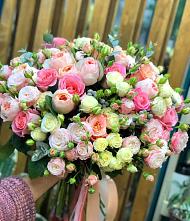 Букет цветов из:  Розы #REPLACE_PRED# Шишовке