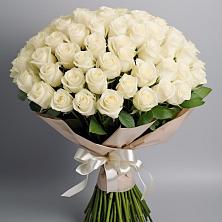 Букет 101 беля роза Белоснежка в Шишовке