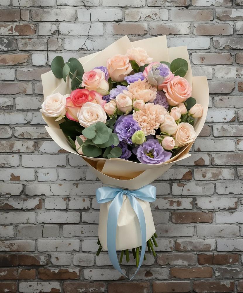 Букет цветов из: Розы, Лизиантусы и Гвоздики в Шишовке