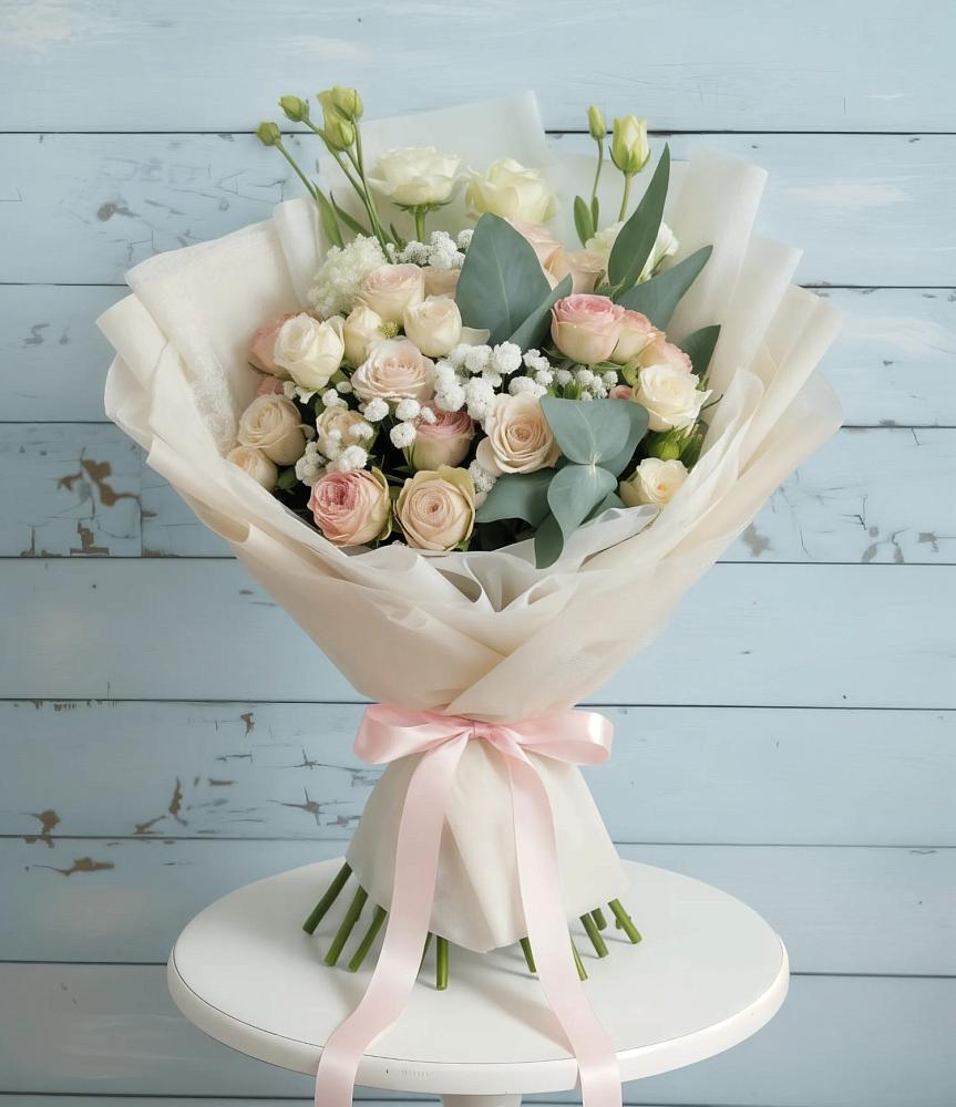 Букет цветов из: Розы и Лизиантусы в Шишовке