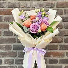 Букет цветов из:  Лизиантусы и Розы в Шишовке