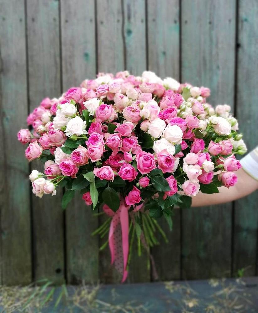 Букет Розовые кустовые розы Натали и Лав Лидия в Шишовке