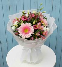 Букет цветов из:  Герберы, Альстромерии и Лизиантусы в Шишовке
