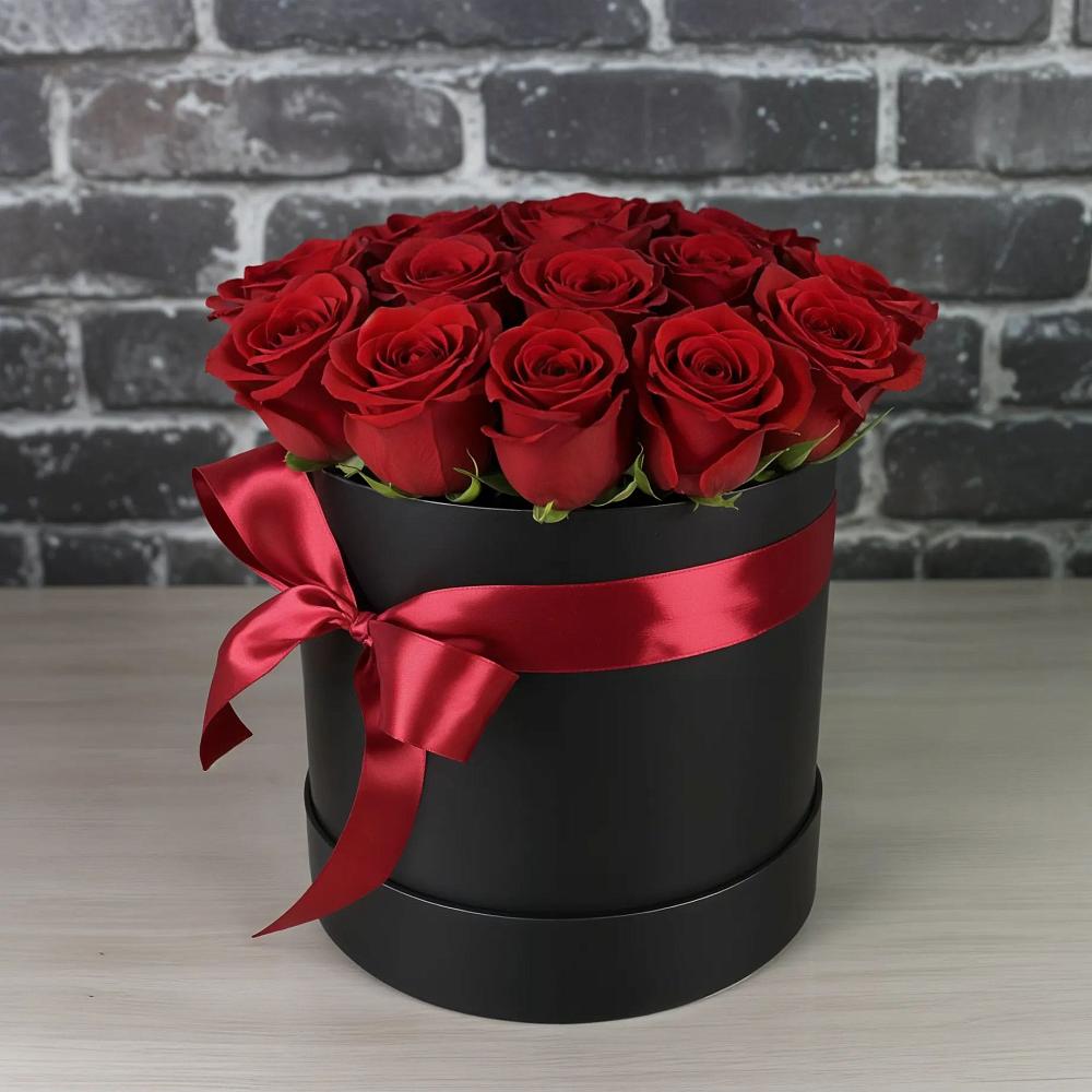 Цветочная композиция из Розы в шляпной коробке в Шишовке